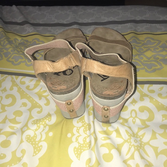 OTBT - Picture 4 of 4